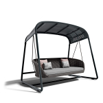 Design elegant et organique de la balancelle suspendue avec cordes tressées