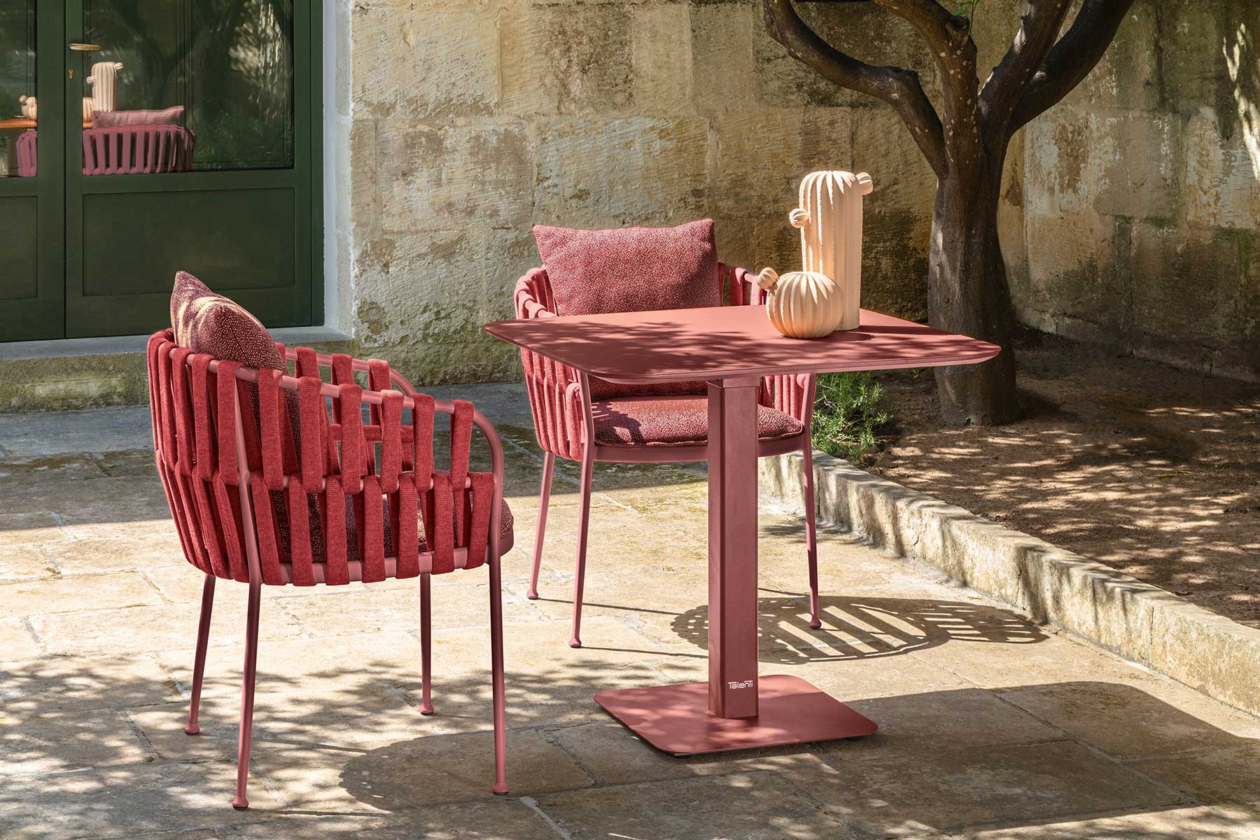 Fabric - red outdoor chair - Shop Online