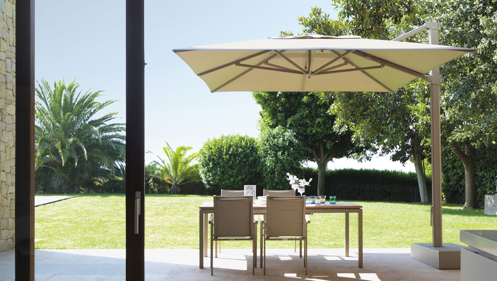 Vier voor kwaliteit Atene 3x4 decentralized parasol - Shop Online | Italy Dream Design