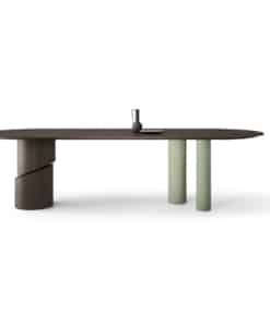 Table Ishikawa avec plateau et pied principal Tabacco et deux petits pieds Salvia brillant, sur fond blanc