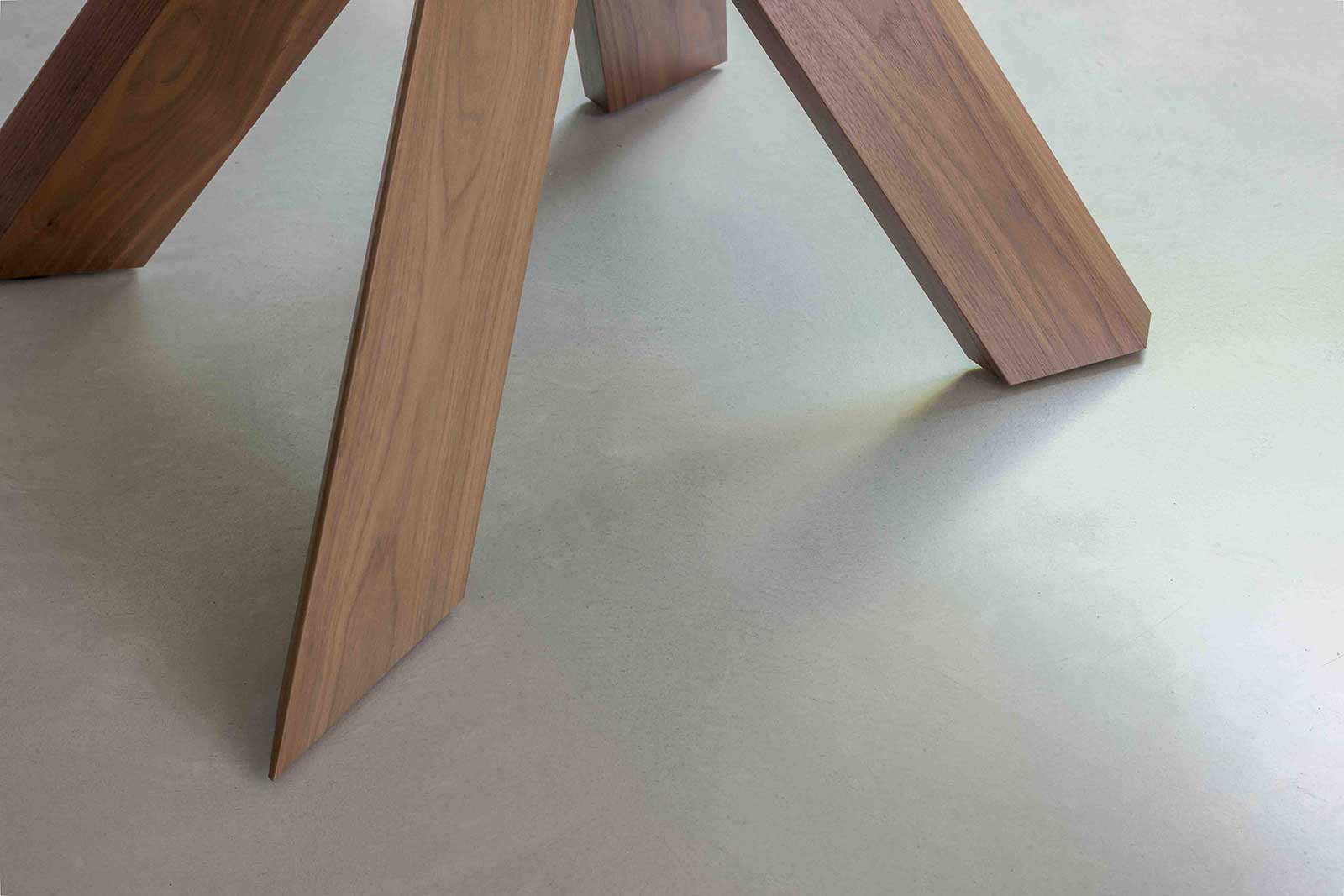 Maori dining table with Canaletto walnut base and glossy beige onyx ceramic top, luxury Italian design